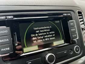Volkswagen Sharan (2014) thumbnail 23