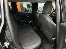 Jeep Renegade (2018) thumbnail 11
