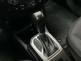 Jeep Renegade (2018) thumbnail 14