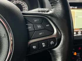 Jeep Renegade (2018) thumbnail 18