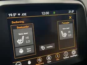 Jeep Renegade (2018) thumbnail 19