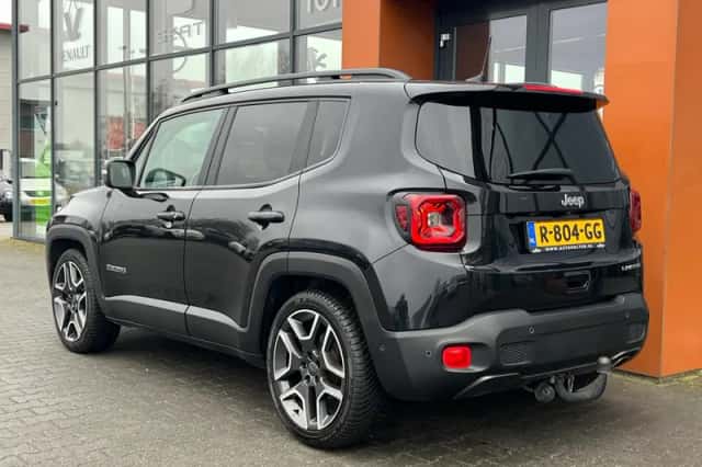 Jeep Renegade (2018) thumbnail 3