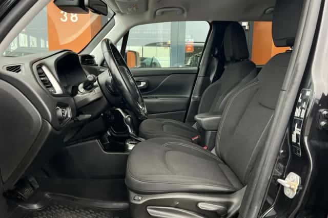 Jeep Renegade (2018) thumbnail 4