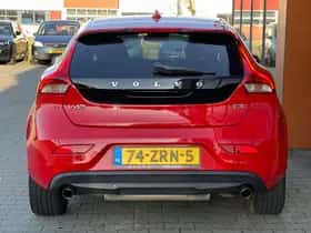 Volvo V40 thumbnail 26