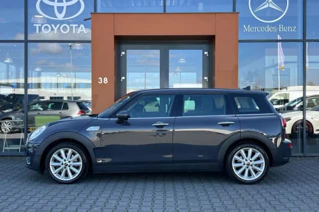MINI Clubman (2016) thumbnail 2