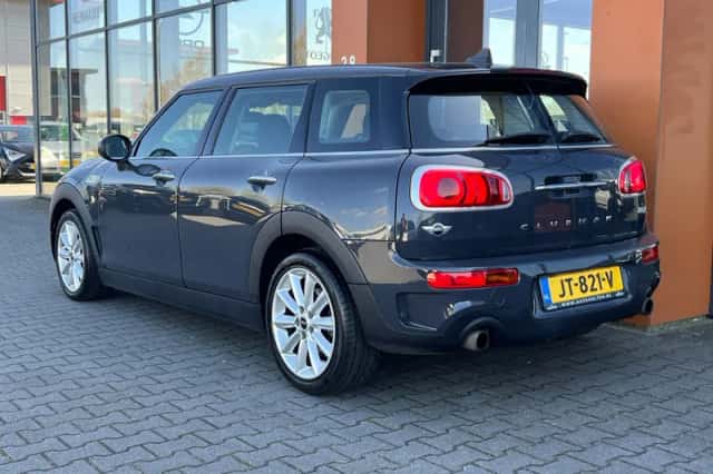 MINI Clubman (2016) thumbnail 3