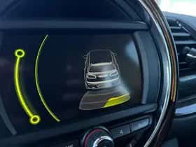 MINI Clubman (2016) thumbnail 21