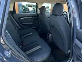 MINI Clubman (2016) thumbnail 27