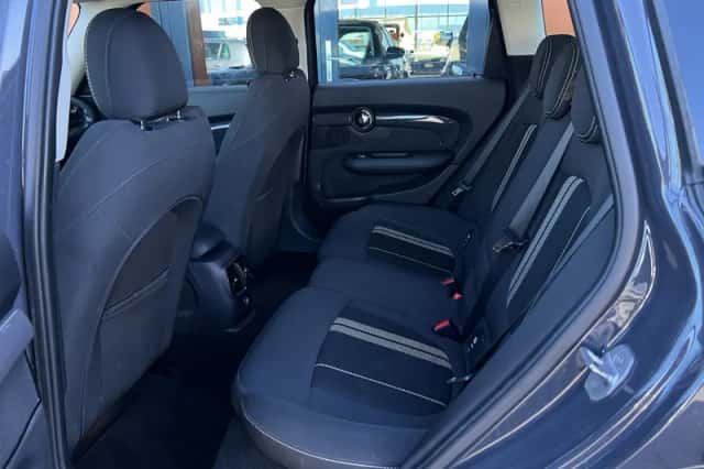 MINI Clubman (2016) thumbnail 5