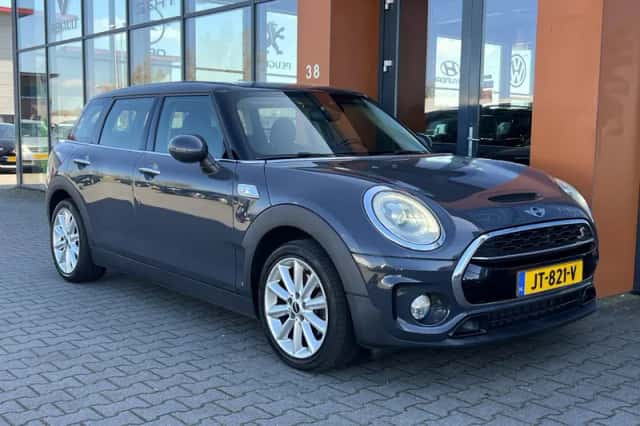 MINI Clubman (2016) thumbnail 6