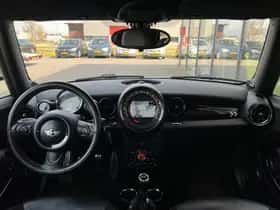 MINI Mini (2011) thumbnail 11