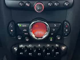 MINI Mini (2011) thumbnail 13
