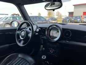 MINI Mini (2011) thumbnail 28