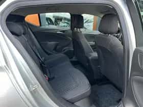 Opel Astra (2019) thumbnail 21