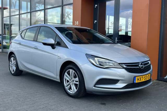 Opel Astra (2019) thumbnail 6