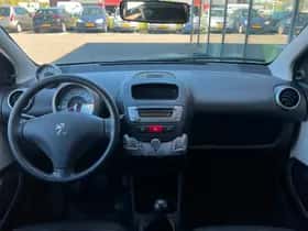Peugeot 107 (2012) thumbnail 11