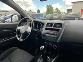 Mitsubishi ASX (2011) thumbnail 14