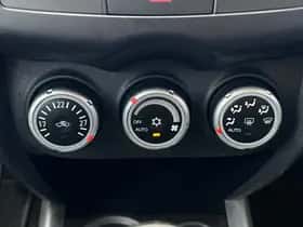 Mitsubishi ASX (2011) thumbnail 16
