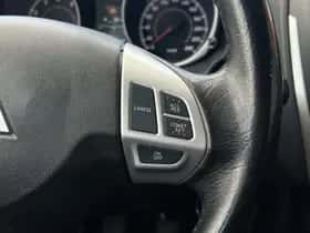 Mitsubishi ASX (2011) thumbnail 18