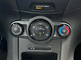 Ford Fiesta (2015) thumbnail 15