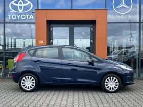 Ford Fiesta (2015) thumbnail 8
