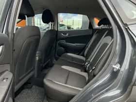 Hyundai Kona (2019) thumbnail 5