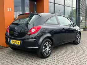 Opel Corsa (2012) thumbnail 8