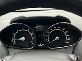 Ford Fiesta (2014) thumbnail 13