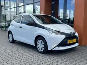 Toyota Aygo (2016) thumbnail 7