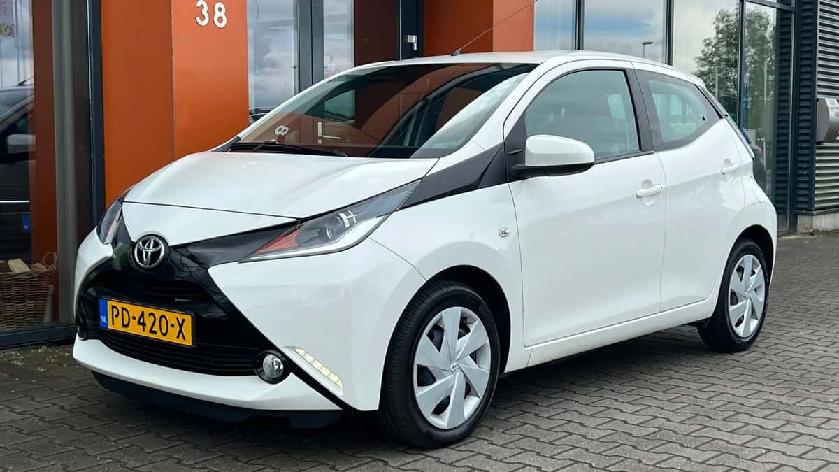 Toyota Aygo (2017) — foto 1