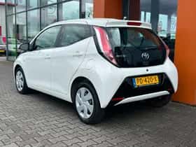 Toyota Aygo (2017) thumbnail 3