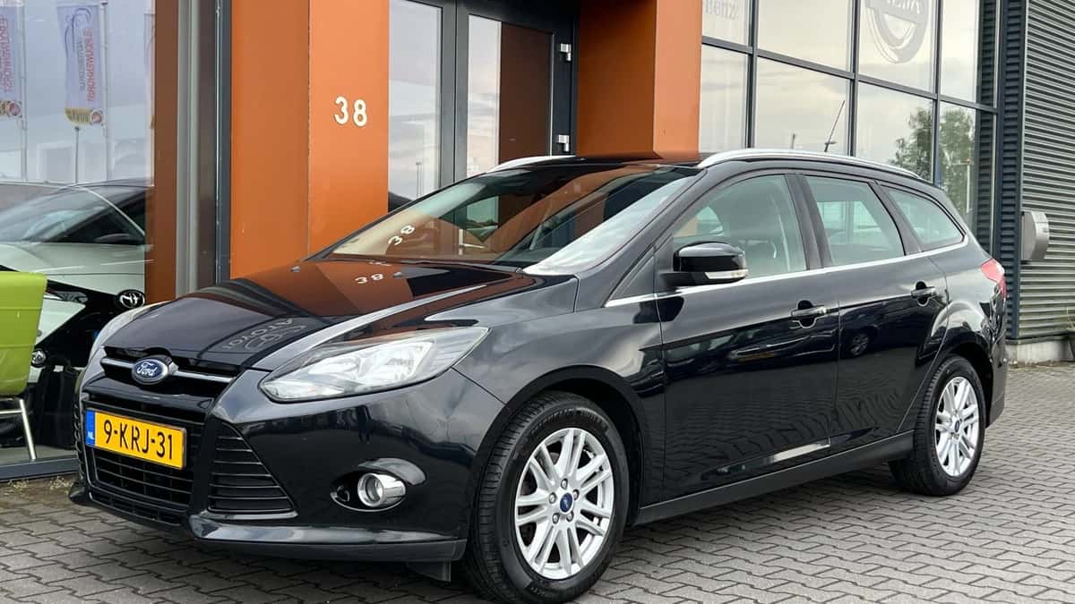 Ford Focus (2013) — foto 1