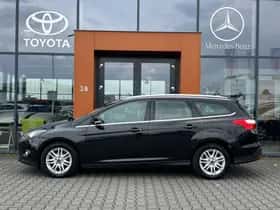 Ford Focus (2013) thumbnail 2