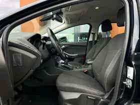 Ford Focus (2013) thumbnail 4