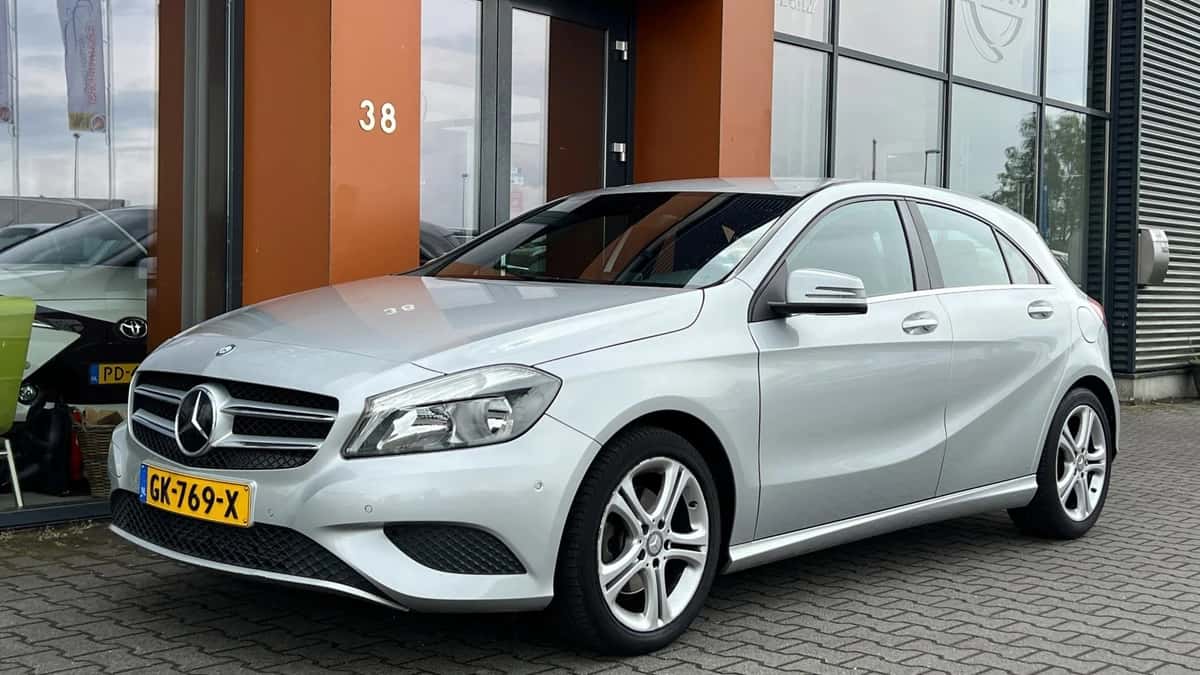 Mercedes-Benz A-Klasse (2015) — foto 1