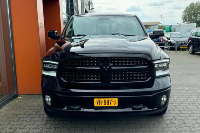 Dodge Ram (2014) thumbnail 4
