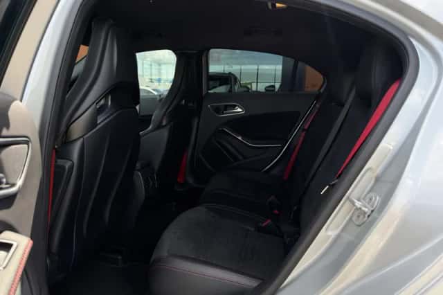 Mercedes-Benz A-Klasse (2015) thumbnail 5