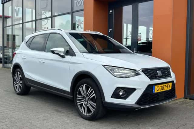 SEAT Arona (2018) thumbnail 6