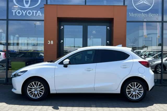 Mazda 2 (2020) thumbnail 2