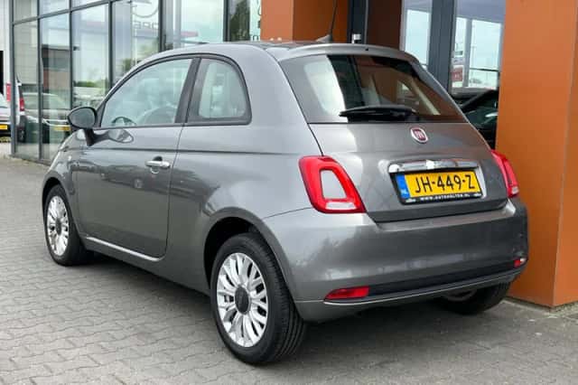 Fiat 500 (2016) thumbnail 3