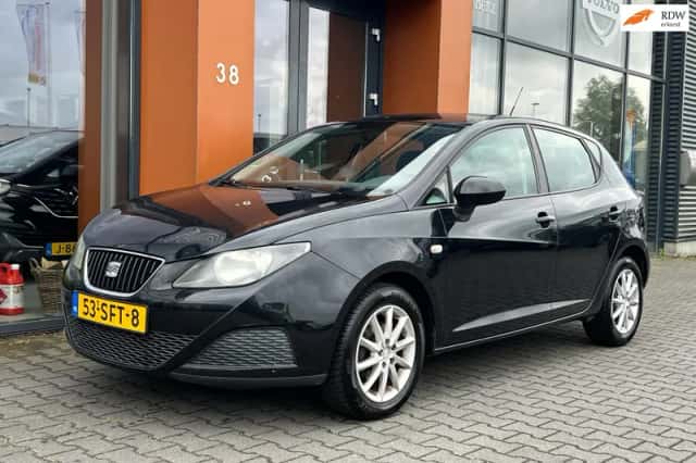 SEAT Ibiza (2011) thumbnail 1