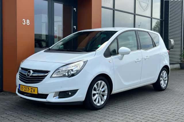 Opel Meriva (2016) thumbnail 1
