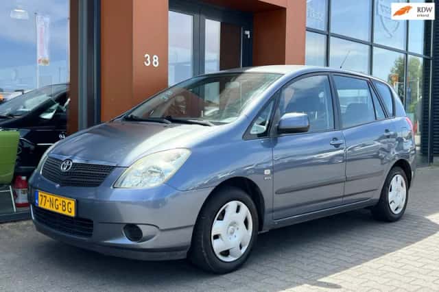 Toyota Corolla (2003) thumbnail 1