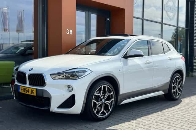 BMW X2 (2019) thumbnail 1