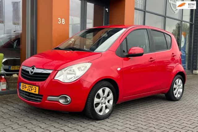 Opel Agila (2009) thumbnail 1