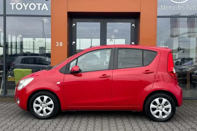 Opel Agila (2009) thumbnail 2