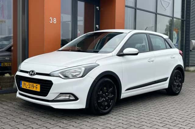 Hyundai i20 (2017) thumbnail 1