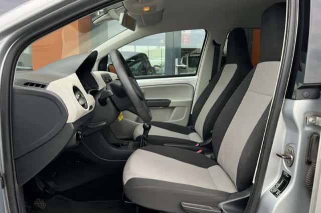 SEAT Mii (2012) thumbnail 4
