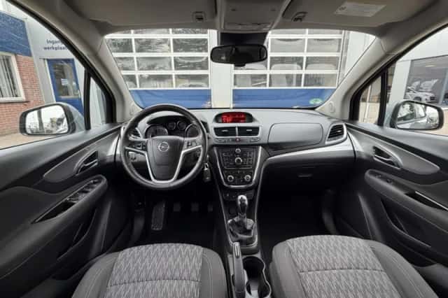Opel Mokka (2013) thumbnail 5