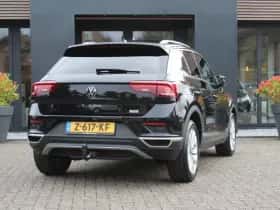 Volkswagen T-Roc (2022) thumbnail 6